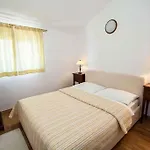In 5559