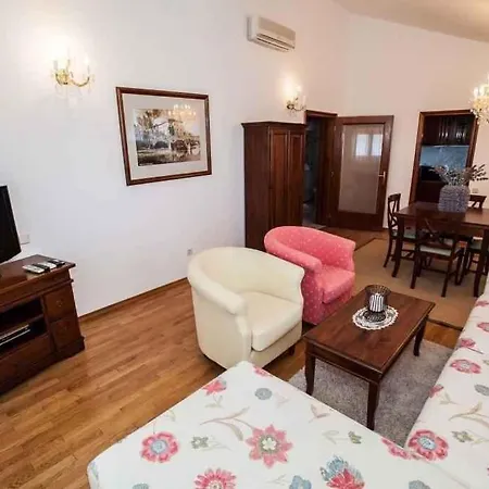 In 5559 Crikvenica